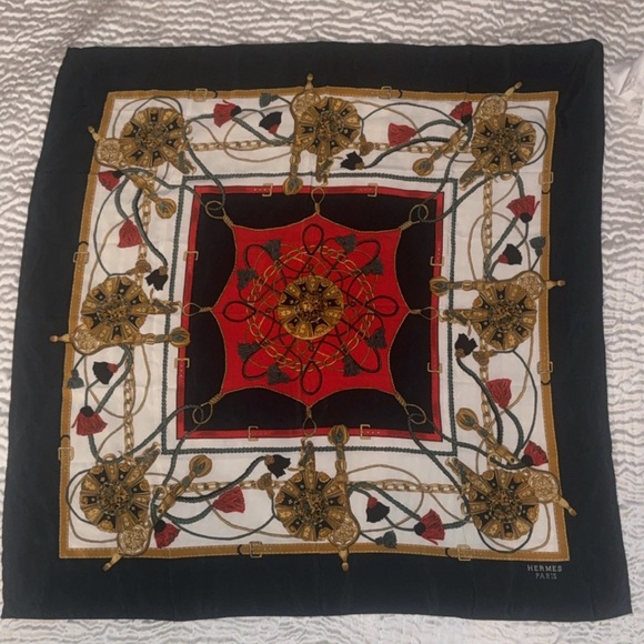 Hermes Paris 100% Silk Scarf Vintage Equestrian Gorgeous.. see many photos - Picture 5 of 15